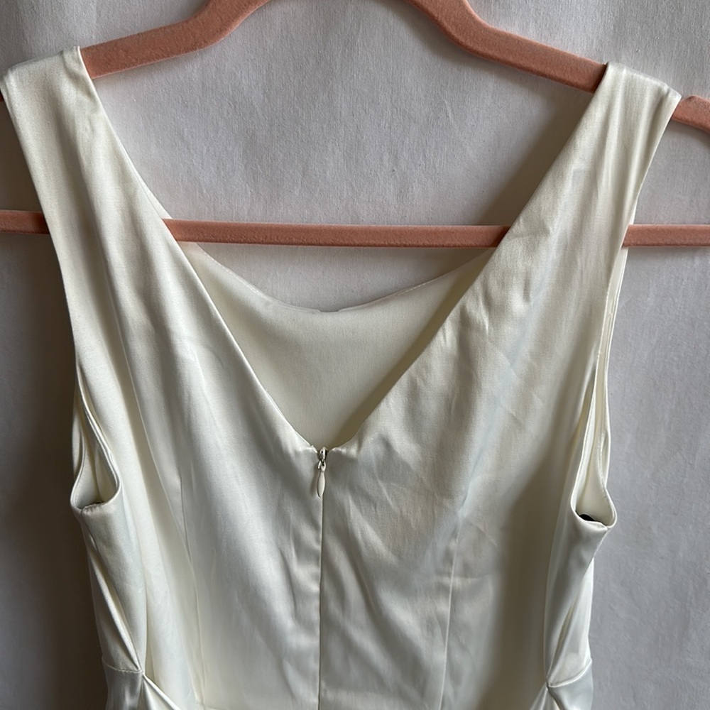 Love Tease ivory satin-look dress, size 7 - Picture 4 of 7